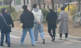 景區(qū)吃瓜網(wǎng)紅事件,一場網(wǎng)絡(luò)狂歡背后的爭議與反思