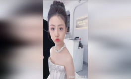 小姐姐給新娘拍照說說,小姐姐捕捉新娘美麗瞬間